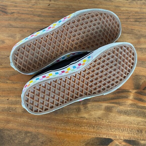 Vans Black Slip-on Sneakers - Size 6 - Picture 9 of 9